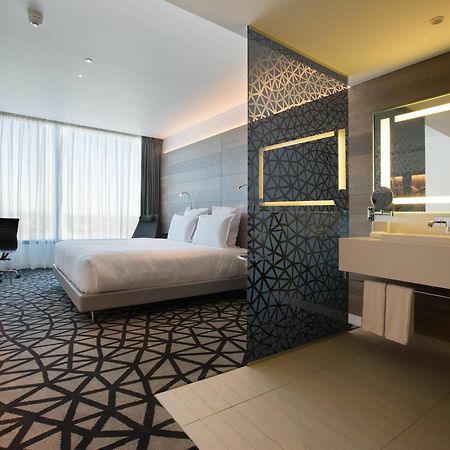Pullman Sydney Airport Hotell Eksteriør bilde Deluxe Room