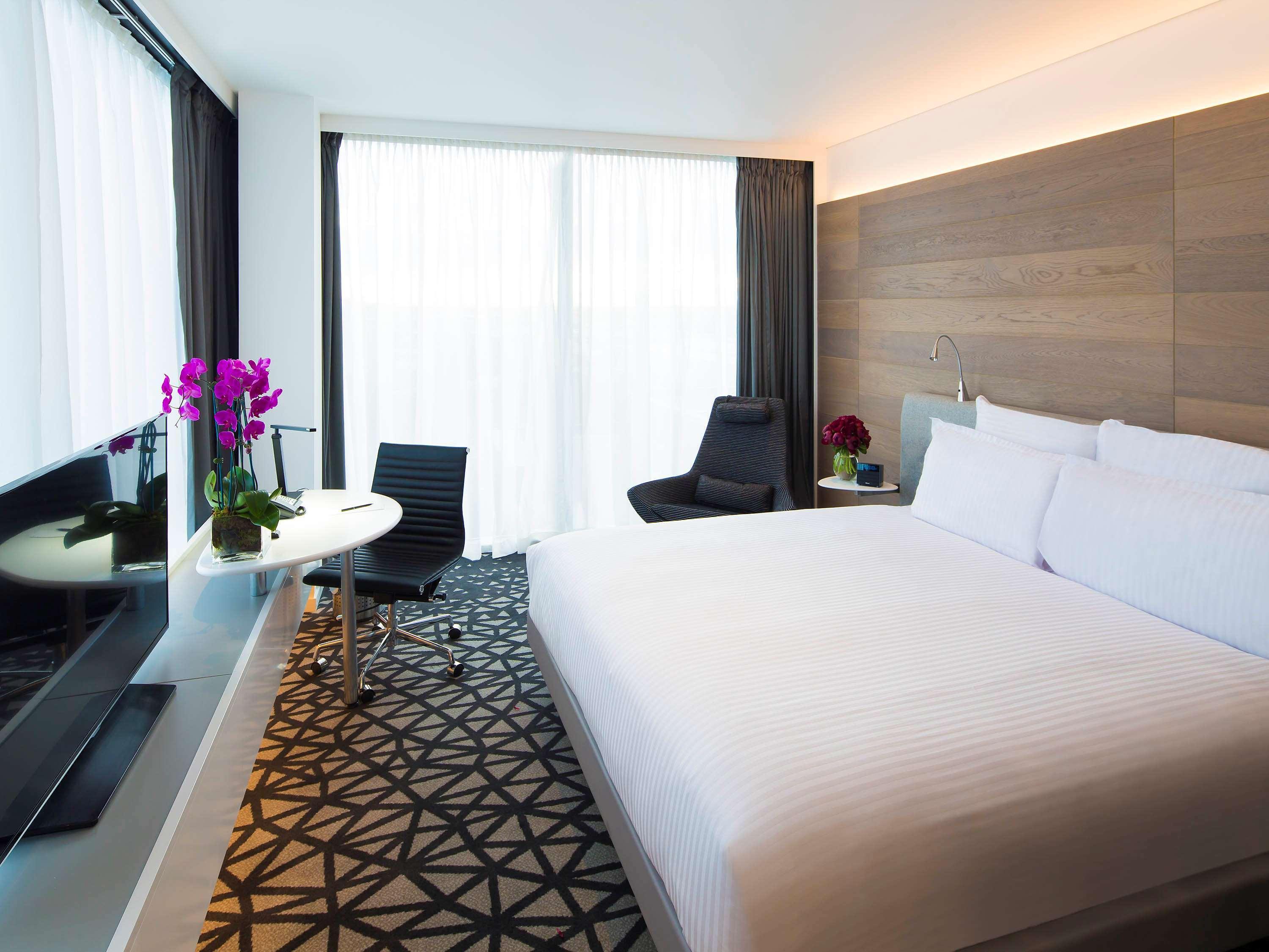 Pullman Sydney Airport Hotell Eksteriør bilde Deluxe Room