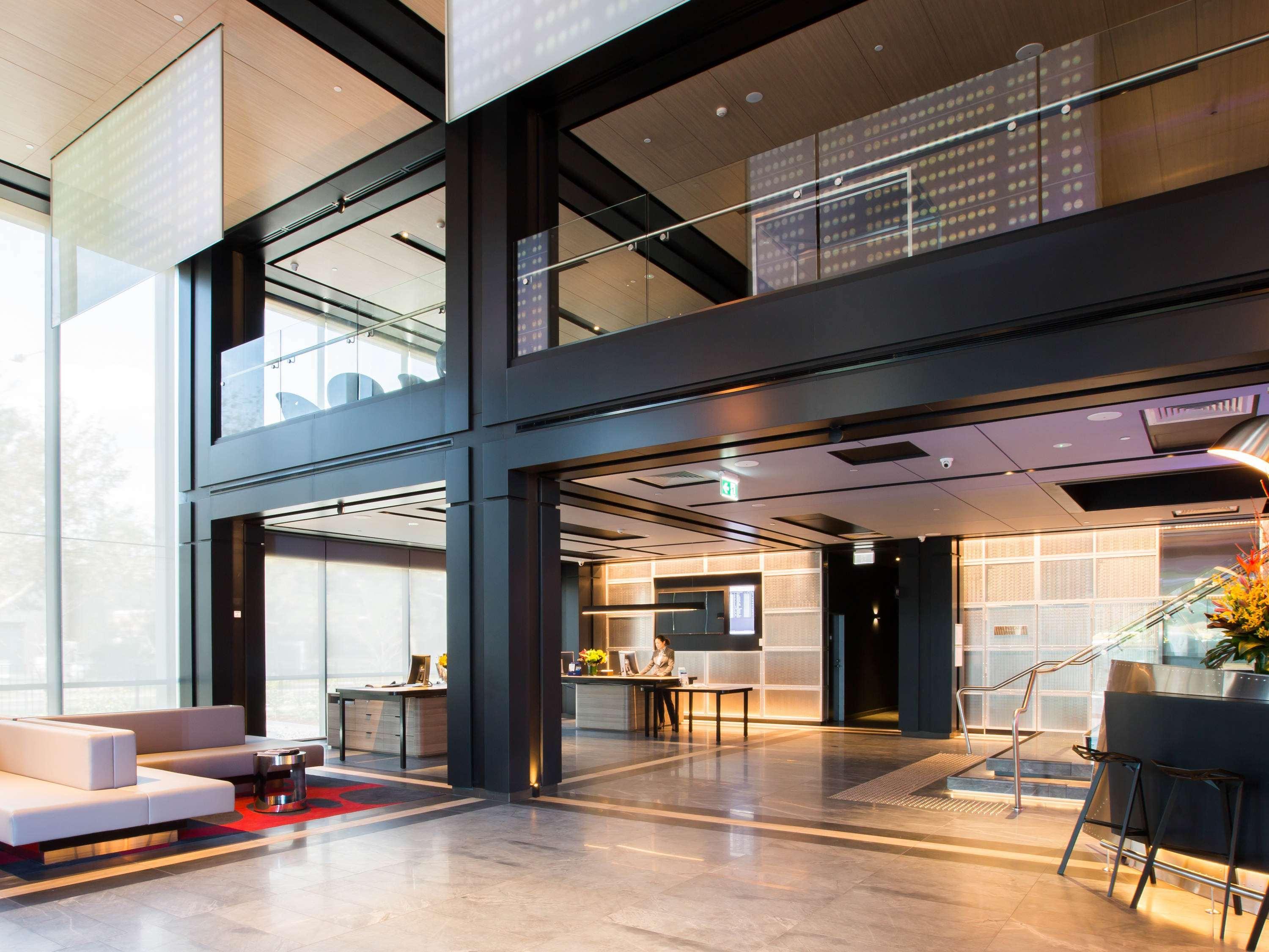 Pullman Sydney Airport Hotell Eksteriør bilde The interior of the hotel